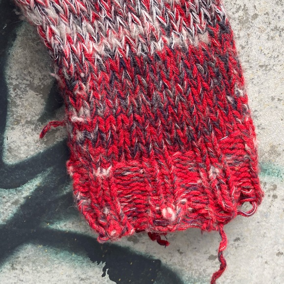 Unique Deconstructed TSE Sweater - Picture 6 of 16